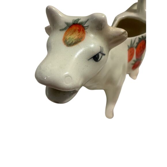 Vintage porcelain Strawberry Cow Creamer - Picture 12 of 16
